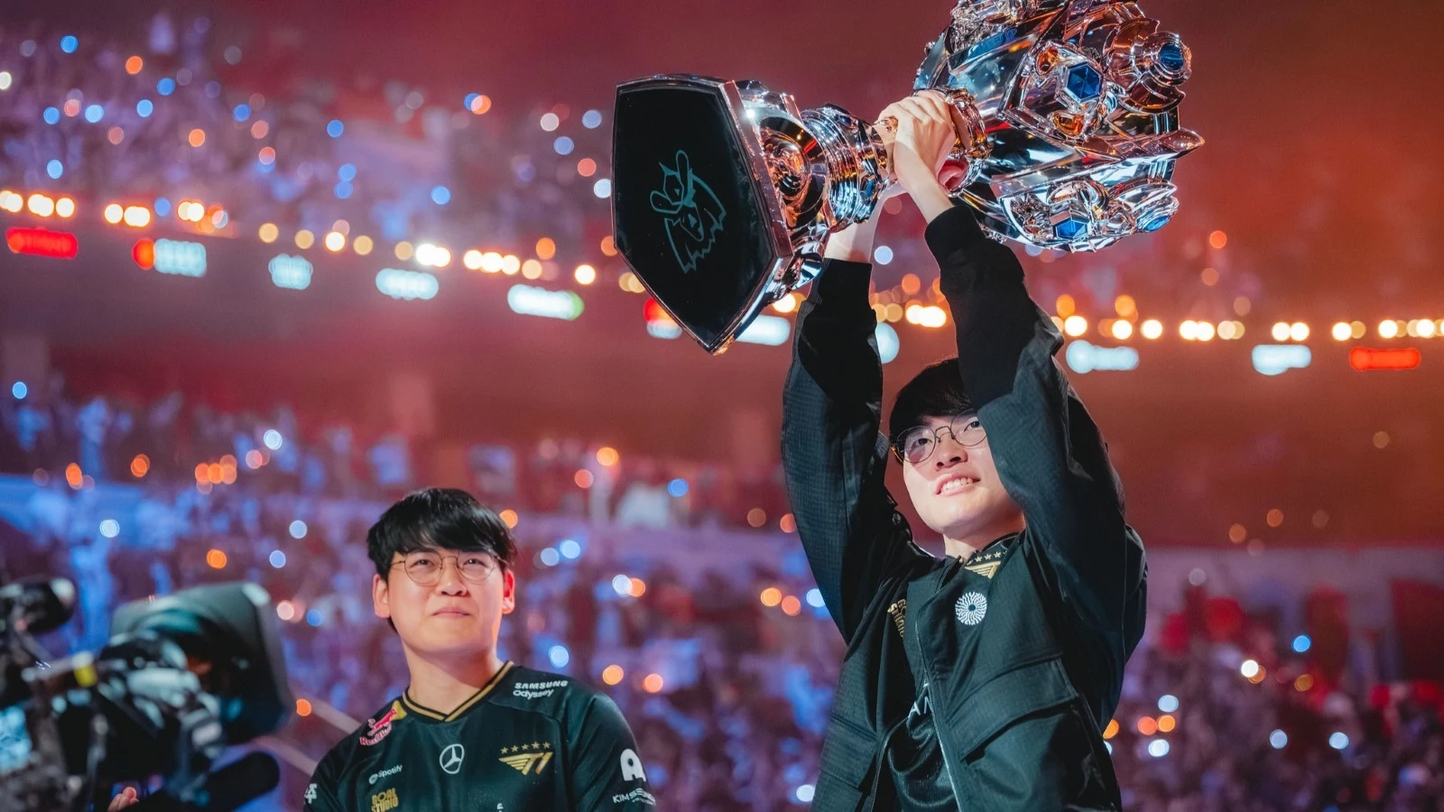 How Format Shapes Betting Strategy