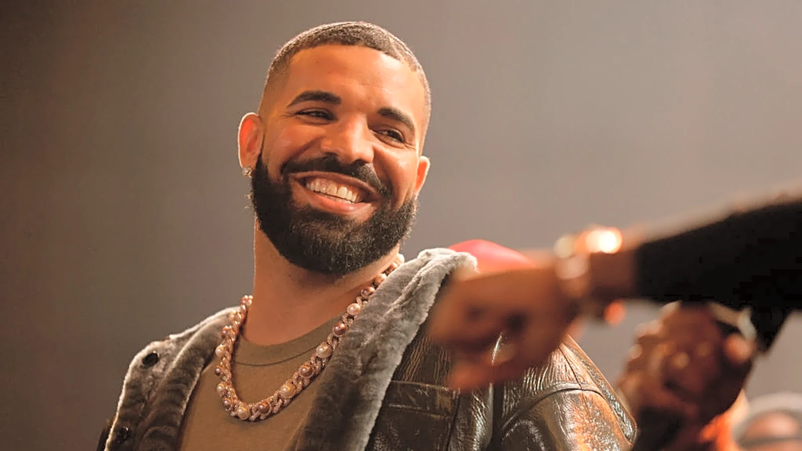 Drake singer