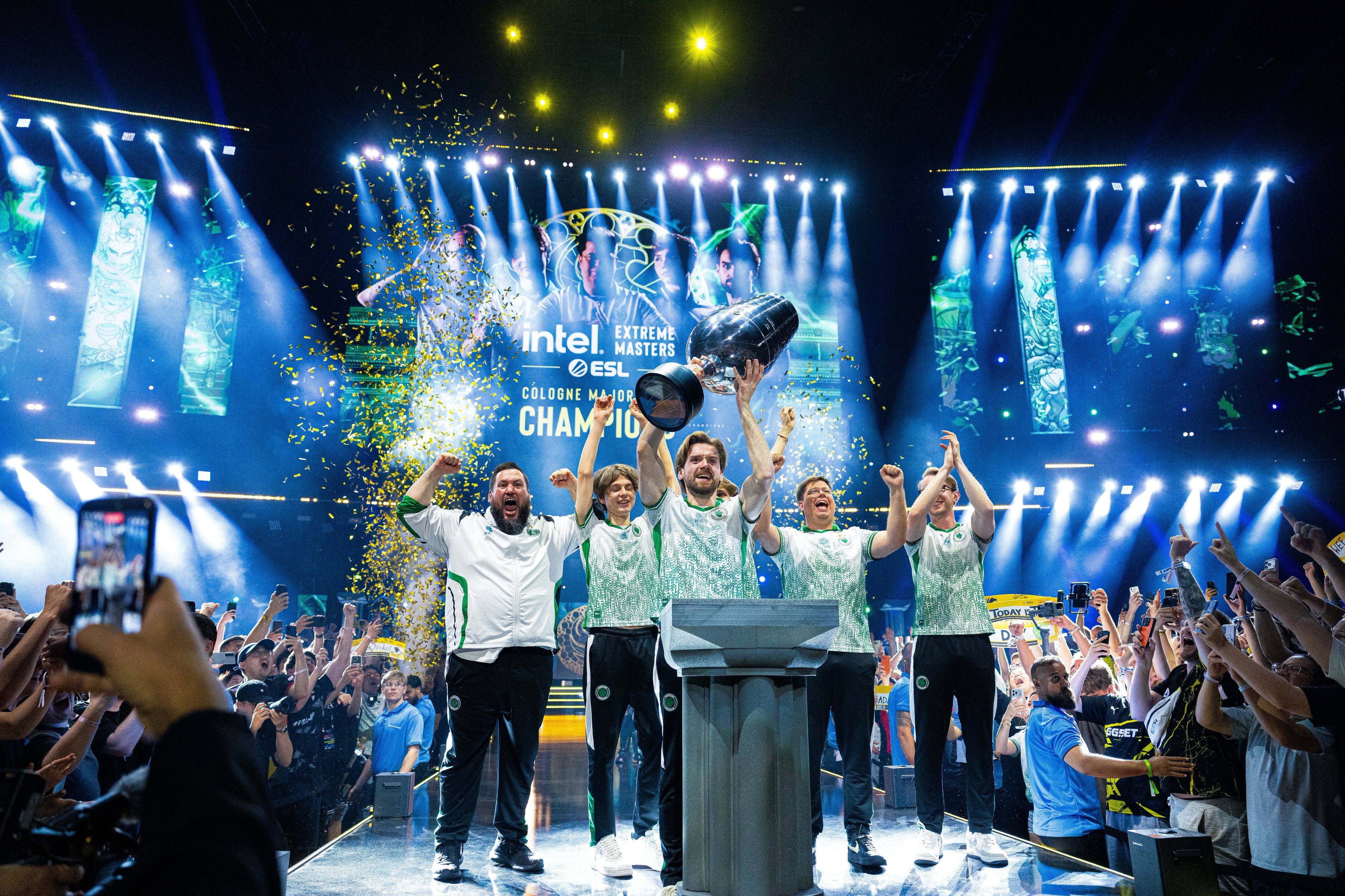 NiKo Finally Wins His First Major as Falcons Sweep FURIA at IEM Cologne 2026